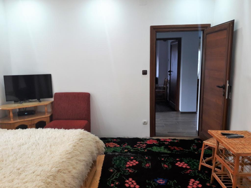 Sharkov Guest House Dolen  エクステリア 写真